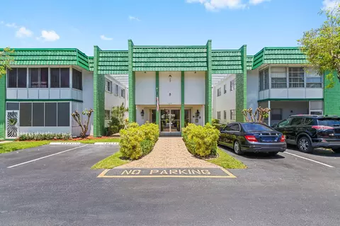 2271 NW 48th Ter #207, Lauderhill, FL 33313