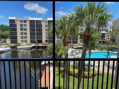 11 Royal Palm Way #3030, Boca Raton, FL 33432