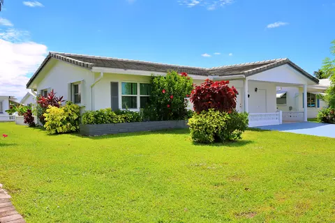5715 NW 84th Ter, Tamarac, FL 33321