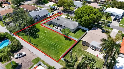 212 SE 5th St, Dania Beach, FL 33004 photo 3