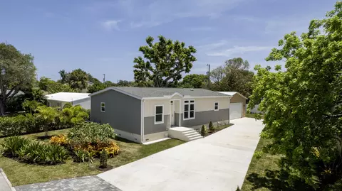 1757 N 12th Ct, FL 33460