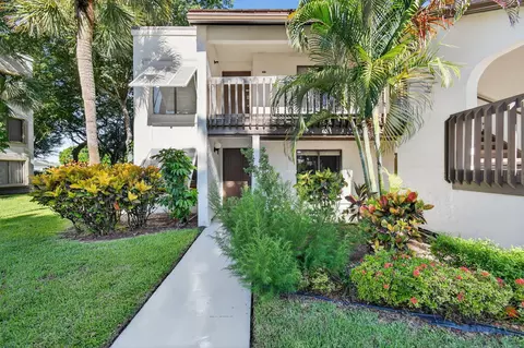 10155 Mangrove Dr #101, Boynton Beach, FL 33437