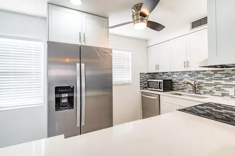 67 Fanshaw B #670, Boca Raton, FL 33434