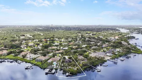 18791 SE River Ridge Rd, Jupiter, FL 33469
