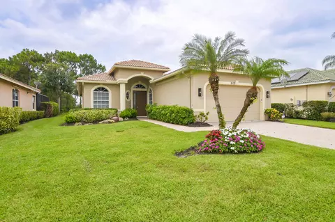 9172 Pumpkin Rdg, Port Saint Lucie, FL 34986