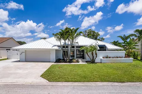 4227 Fox Trce, Boynton Beach, FL 33436