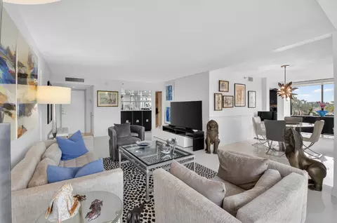 7738 Lakeside Blvd #334, Boca Raton, FL 33434