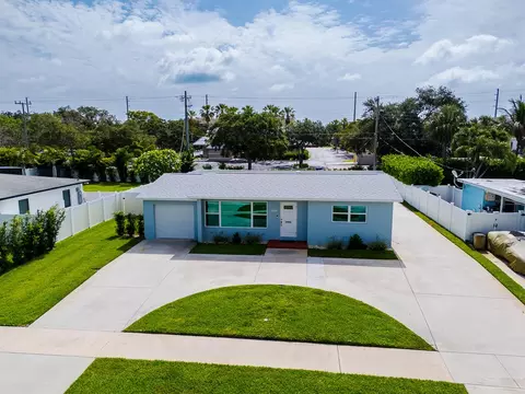 648 Eastwind Dr, North Palm Beach, FL 33408