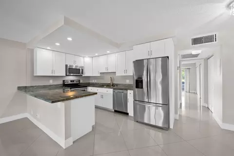2503 Antigua Ter #E1, Coconut Creek, FL 33066