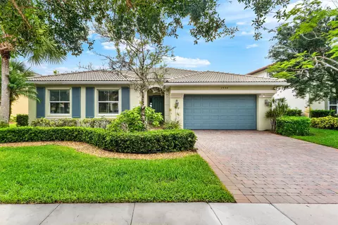 2404 Bellarosa Cir, Royal Palm Beach, FL 33411