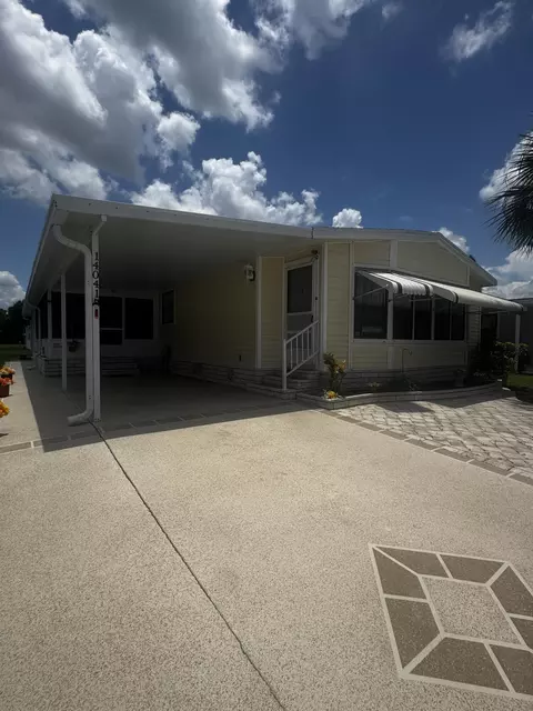 14041 Zorzal Ave, Fort Pierce, FL 34951
