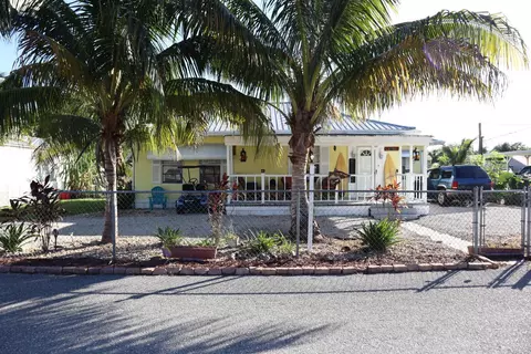 1099 7th St, Okeechobee, FL 34974