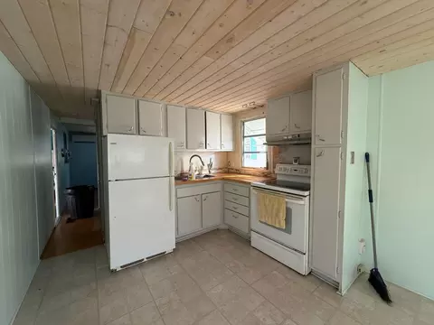 209 Eagle Dr E #E, Briny Breezes, FL 33435 photo 9