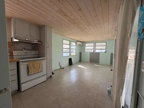 209 Eagle Dr E #E, Briny Breezes, FL 33435 photo 5