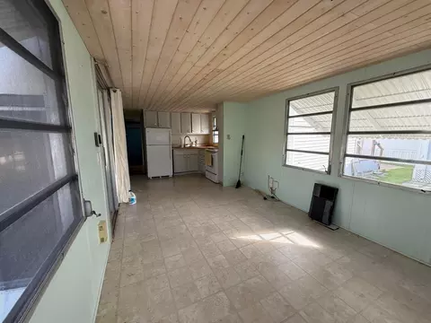 209 Eagle Dr E #E, Briny Breezes, FL 33435 photo 8