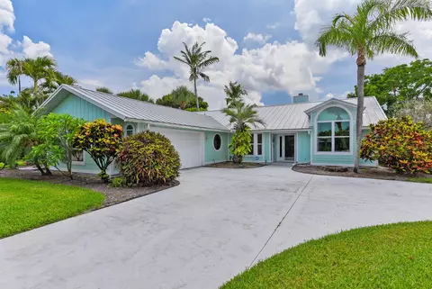 4240 SE Happy Ln, Stuart, FL 34997
