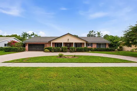 7221 SW 7th St, Plantation, FL 33317