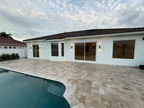 3244 SW 53rd Ct, Fort Lauderdale, FL 33312