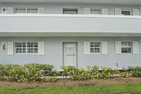 157 Atlantis Blvd #103, Atlantis, FL 33462