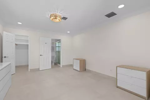 Bedroom - 391 SE 7th Ave, Pompano Beach, FL 33060 photo 2 of 2