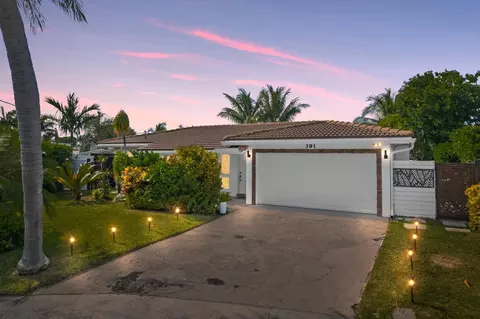 Exterior - 391 SE 7th Ave, Pompano Beach, FL 33060 photo 9 of 10