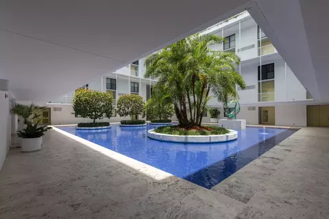 400 S Ocean Blvd #216, Palm Beach, FL 33480