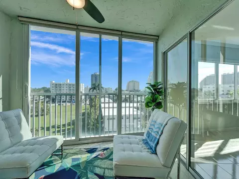 720 Bayshore Dr #504, Fort Lauderdale, FL 33304