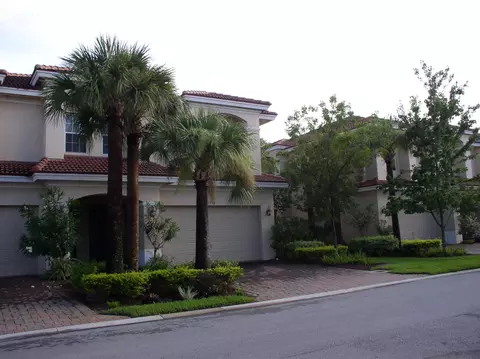 2202 SW Cape Cod Dr, Port Saint Lucie, FL 34953