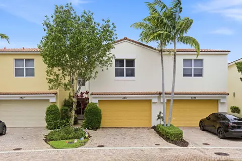 4831 NW 16th Ter, Boca Raton, FL 33431