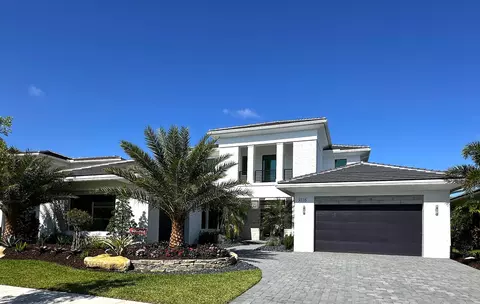 9116 Coral Isles Cir #{ 05}, Palm Beach Gardens, FL 33412