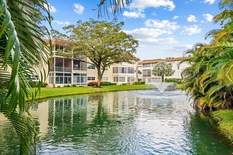 5151 W Oakland Park Blvd #309, Lauderdale Lakes, FL 33313