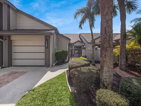 1103 Landings Blvd, Greenacres, FL 33413