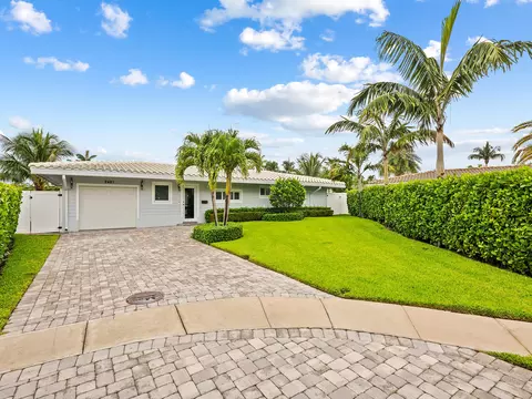 2421 NE 50th St, Lighthouse Point, FL 33064