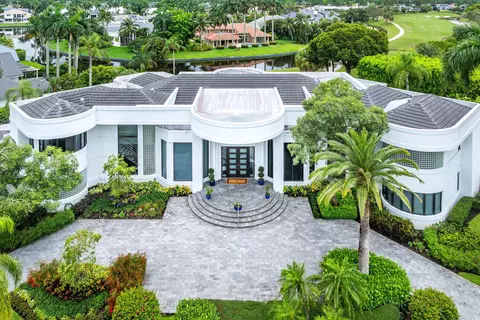 7027 Queenferry Cir, Boca Raton, FL 33496
