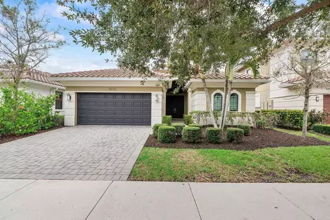 8231 Canopy Ter, Parkland, FL 33076