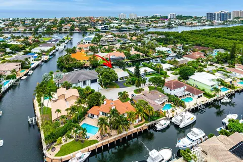 5660 Nassau Dr, Boca Raton, FL 33487