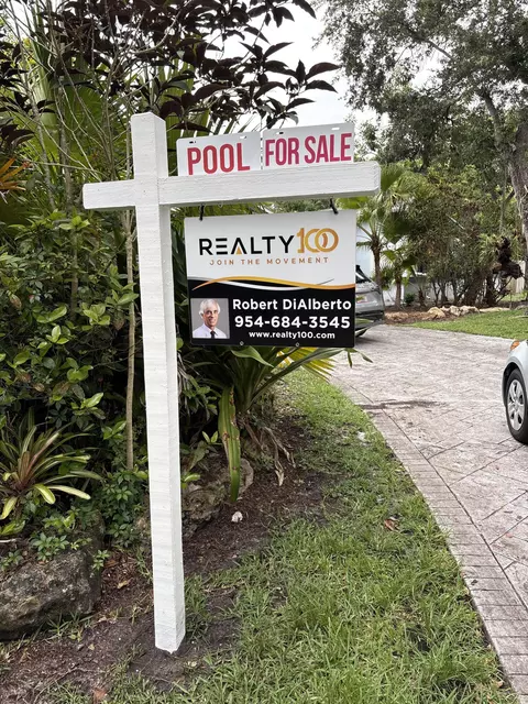 12106 Sailboat Way, Hollywood, FL 33026