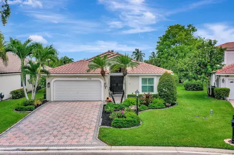 5705 NW 48th Ct, Coral Springs, FL 33067