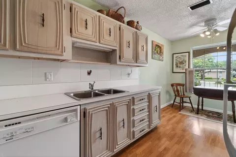 13837 Via Flora #E, Delray Beach, FL 33484
