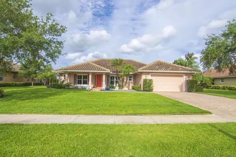 470 Pittman Ave, Vero Beach, FL 32968
