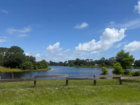 View/Area - 3899 SE Lee St, Stuart, FL 34997 photo 15 of 17