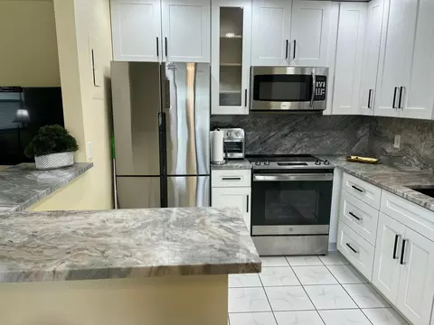 711 Monaco Ct, Delray Beach, FL 33446