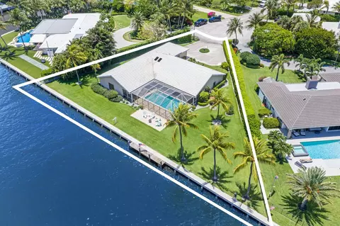 970 Orchid Ln, Gulf Stream, FL 33483