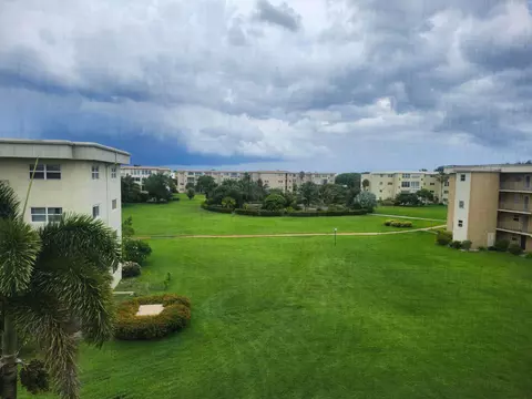2600 NE 1st Ln #402, Boynton Beach, FL 33435