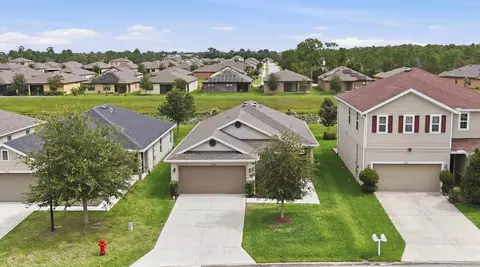 5655 NW Pine Trail Cir, Port Saint Lucie, FL 34983