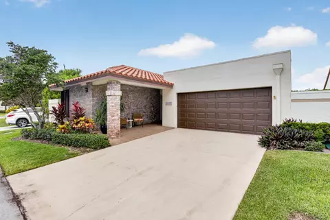 21375 Sonesta Way, Boca Raton, FL 33433