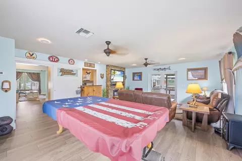 Living - 128 Banyan Cir, Jupiter, FL 33458 photo 3 of 7