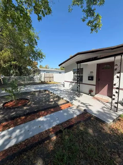 325 NW 135th St, North Miami, FL 33168