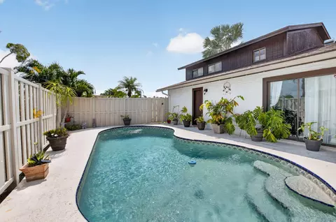 9622 Boca Gardens Pkwy #B, Boca Raton, FL 33496