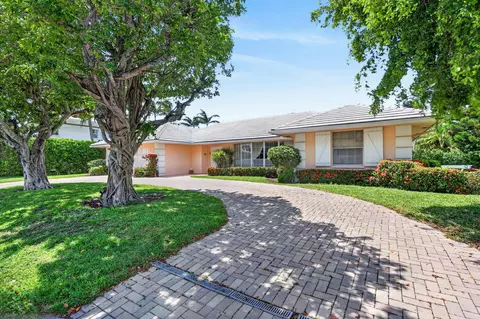 217 Plantation Rd, Palm Beach, FL 33480